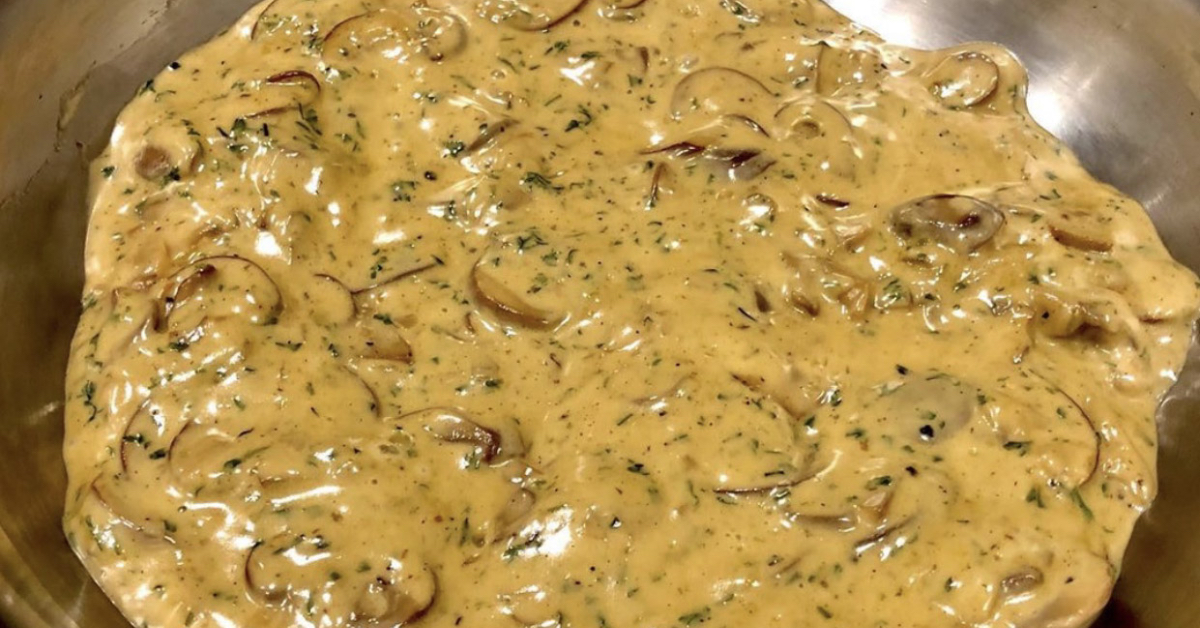 Creamy Garlic Mushroom Sauce Recipe