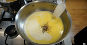 Creamy Garlic Pasta Reduce Sauce