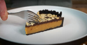 Salted Caramel Peanut Butter Tart Serve